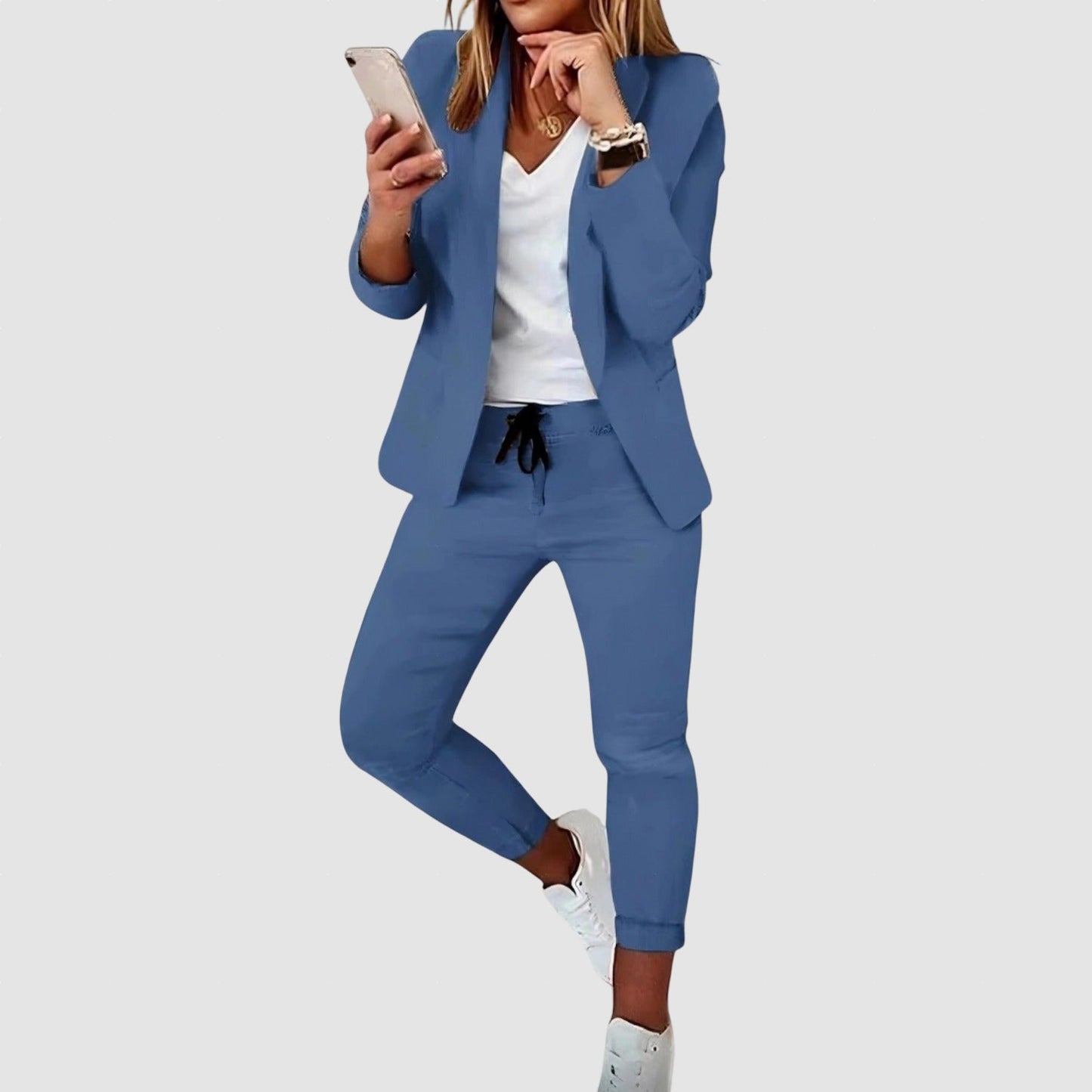 Women’s Blazer and Trousers Set in Polyester Blend for Winter