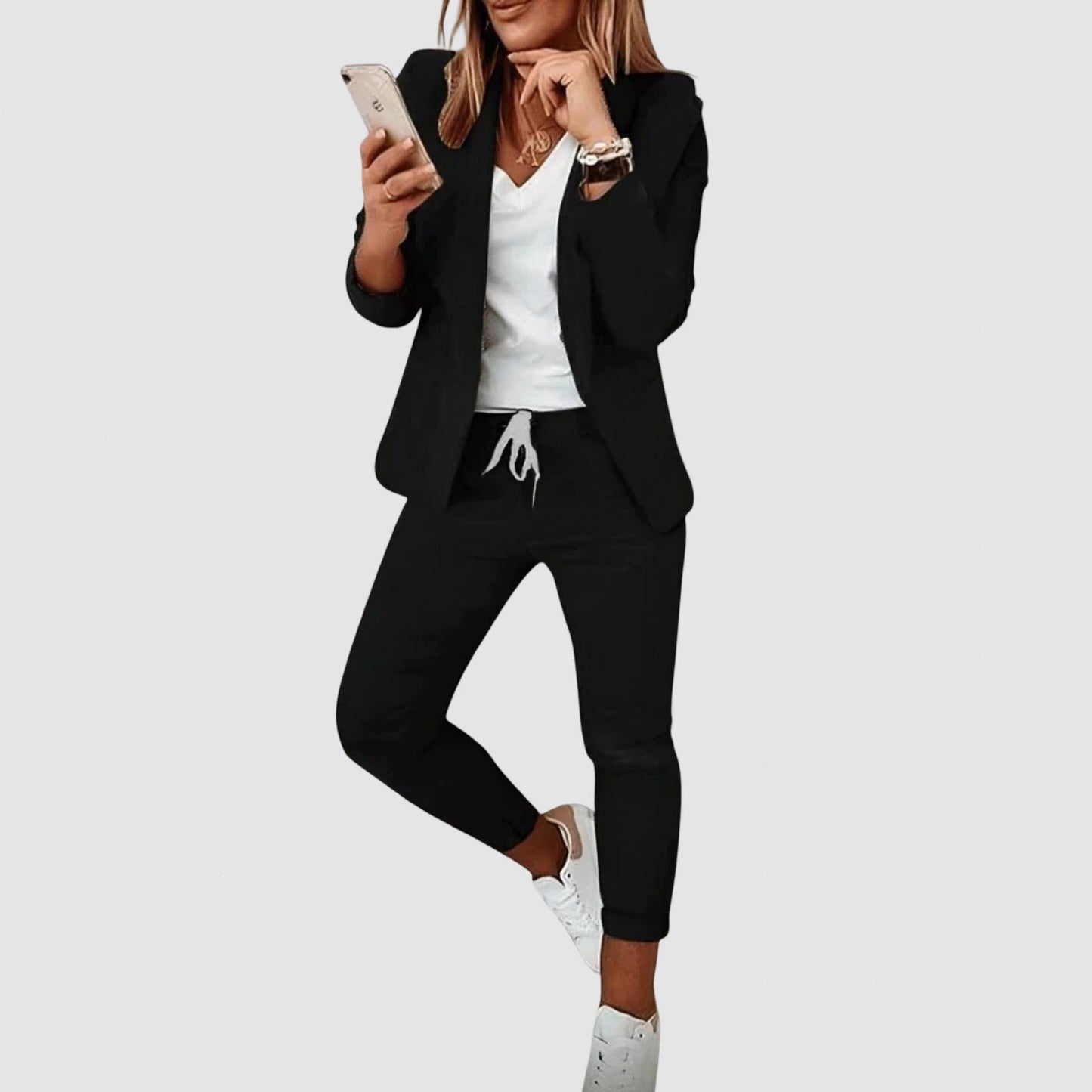Women’s Blazer and Trousers Set in Polyester Blend for Winter